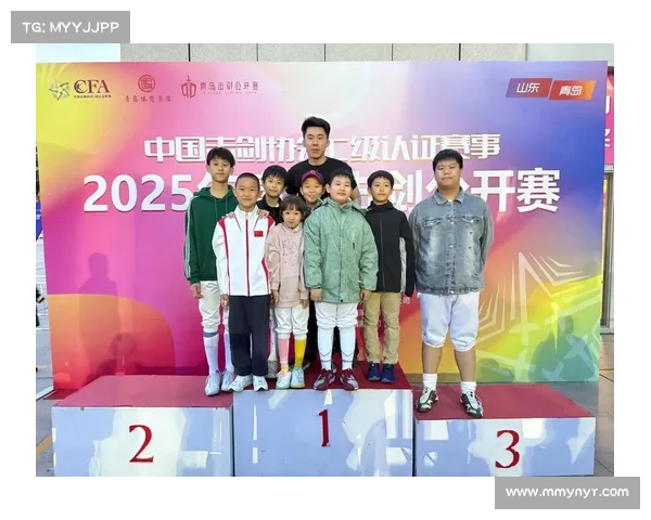 中国击剑协会年度重大赛事全面回顾与精彩瞬间分享未来展望 中国击剑协会年度重大赛事全面回顾与精彩瞬间分享未来展望